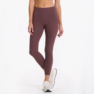 NWT Vuori Stride Performance Legging